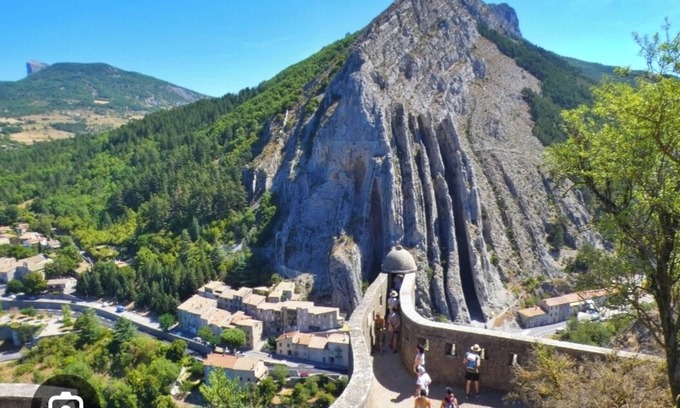 Les Mees House | Lina's houses