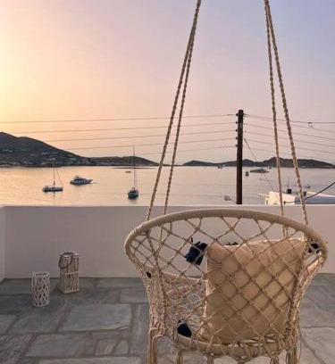 Naousa House | Linardo's Cycladic House