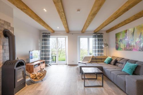 Neukirchen/Erzgeb House | Linas Huis