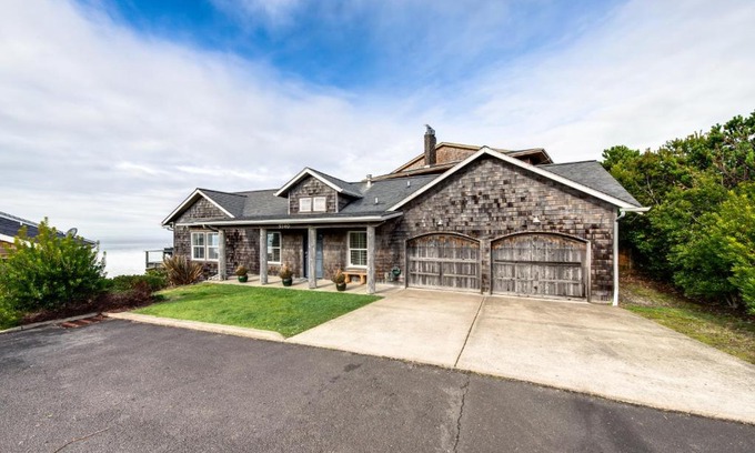 Lincoln Beach House | Lincoln Beach Dream
