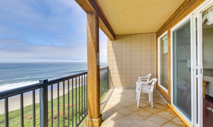 Lincoln Beach Condo | Lincoln City Oceanfront Condo, Near Lincoln Beach!