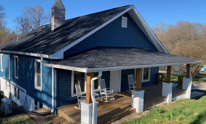 Lincolnton House | Lincolnton Rail Trail Downtown Family Home | Newly Renovated Walk to Main Street and Splash Park!
