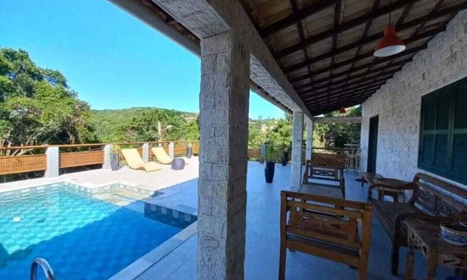 Cem Bracas House | Linda Casa em Búzios com 03 Quartos, ar Condicionado, Piscina e Churrasqueira