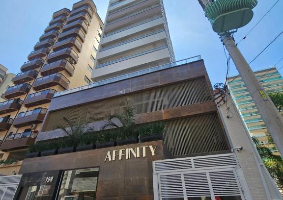 Caicara Apartment | Lindo Apê 100mts da Praia Wi-fi Ar Condicionado Varanda Lazer Completo Piscina