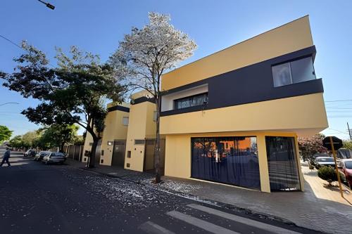 Ourinhos House | Lindo sobrado no centro, ar cond e vaga