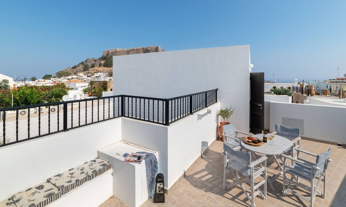 Lindos Apartment | Lindos Olive Suite - luxury apartment with private roof terrace and seaview