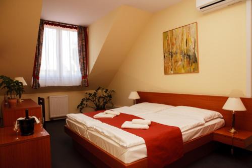 Szentgotthard Hotel | Lipa Hotel és Étterem