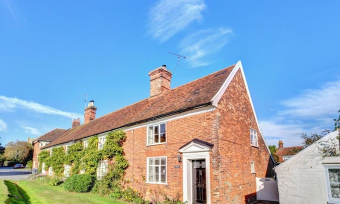 Orford House | Lismore Cottage