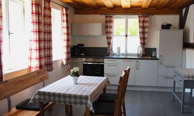 Dietfurt House | Listed Jura house first floor
