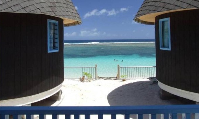 Lalomanu Hotel | Litia Sini Beach Fales