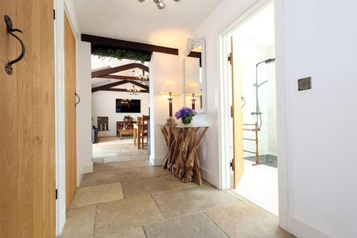 St Hilary House | Little Barn at East Down