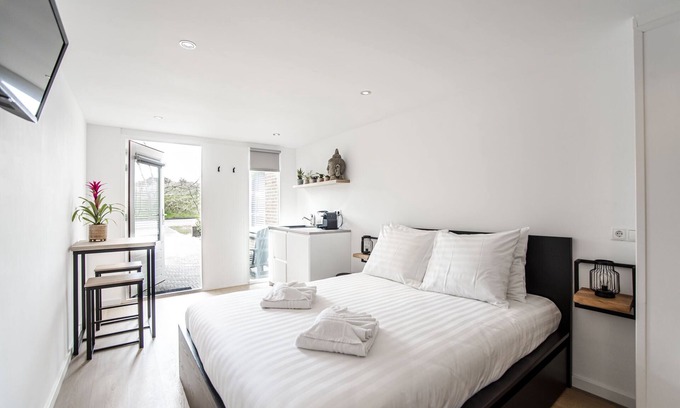 Municipality of Zandvoort Apartment | Little Buddha : Relax & park for free
