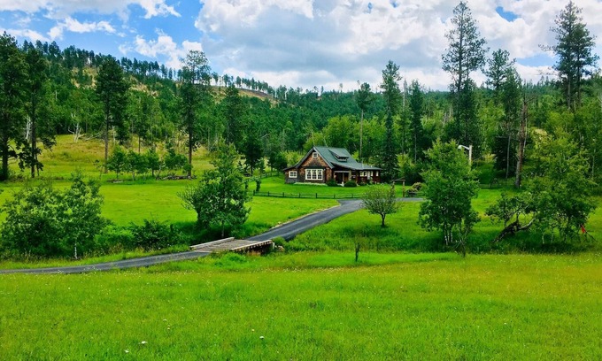 Nemo Cottage | Little Elk Cottage in Scenic Vanocker Canyon - Beautiful Meadow Views!