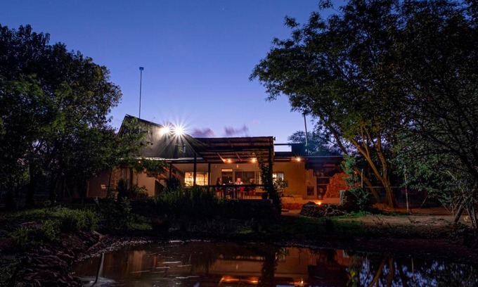 Maanhaarand House | Little Forest Farm