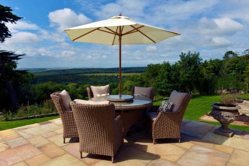 East Dean and Friston House | Little Friston Lodge
