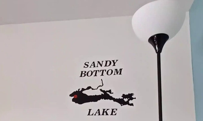 Annapolis Subdivision D Cabin | Little Gem Sandy Bottom Lake
