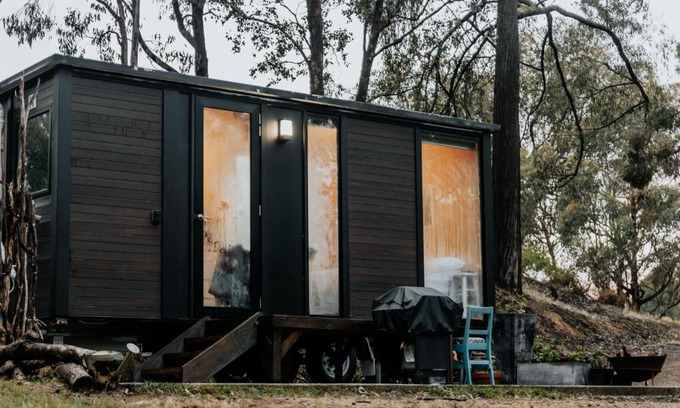 Yarck House | Little Glenny