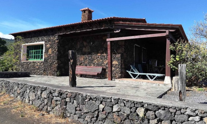 Taibique House | Little house with all the comforts in the middle of nature and near the town.