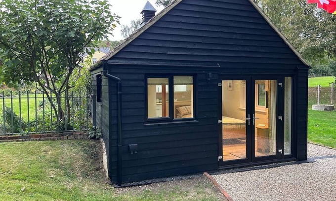 Billericay Cottage | Little House at Brook Cottage