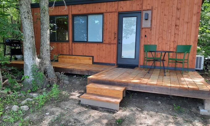 Baraboo Cottage | Little House in the Big Woods on the Prairie
