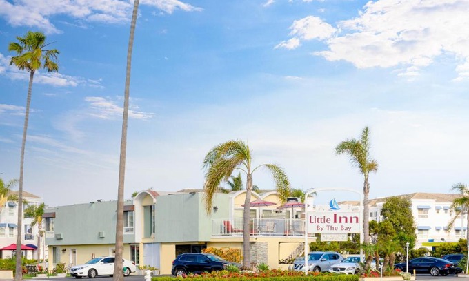 West Newport Hotel | Little Inn By The Bay Newport Beach Hotel