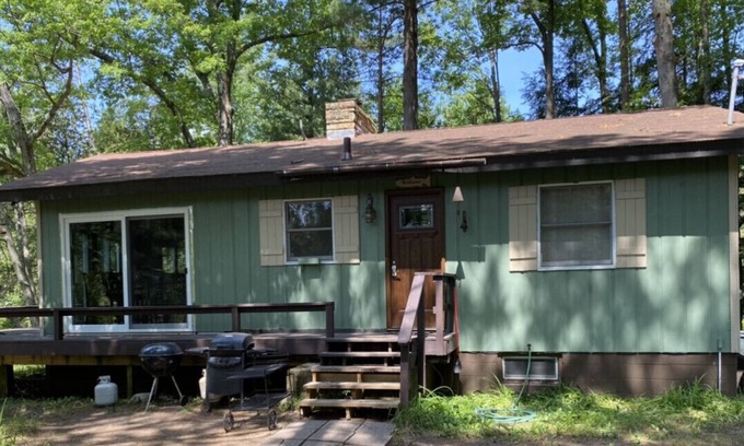 Irons House | Little Manistee River Cabin