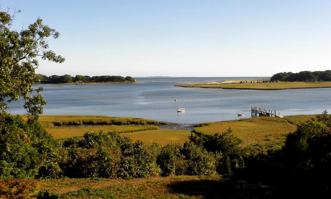 South Dartmouth House | 'Little Neck' ~ Where The Slocum River Meets Buzzards Bay ~ 7 Acres!