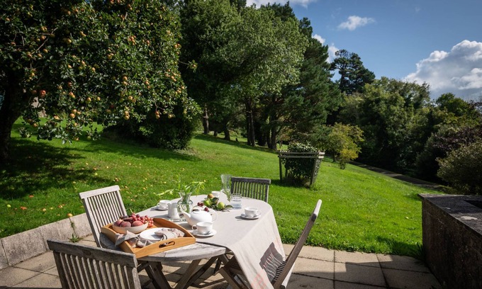 Burgh Island Apartment | Little Oak - a house that sleeps 6 guests in 3 bedrooms