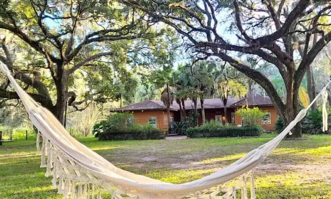 Brooksville Apartment | Little Oak @ WFL Event Ranch