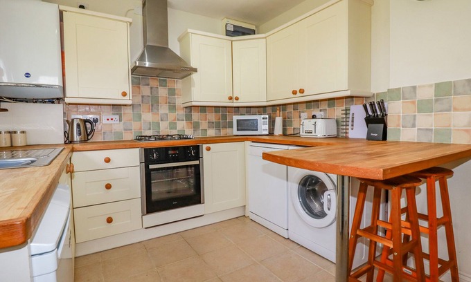 Lostwithiel Cottage | Little Oaklands