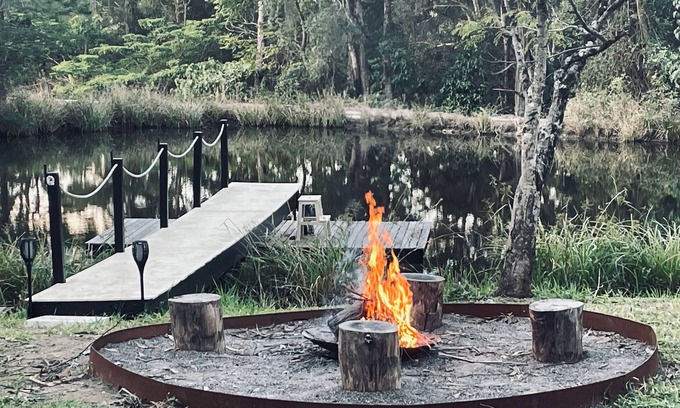 Parklands Cabin | Little Olive Eco Cabin on a Private Dam. Perfect for a Relaxing Weekend Away!