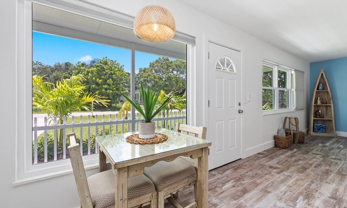Rock Ridge House | Little Palm Cottage