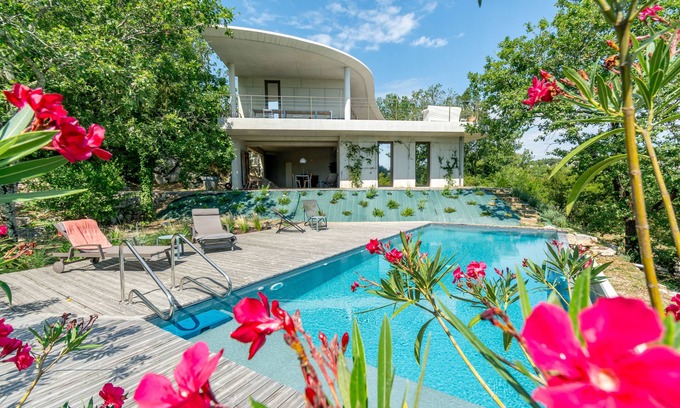 Balazuc Cottage | Little paradise for four with a view of one of the most beautiful villages in France