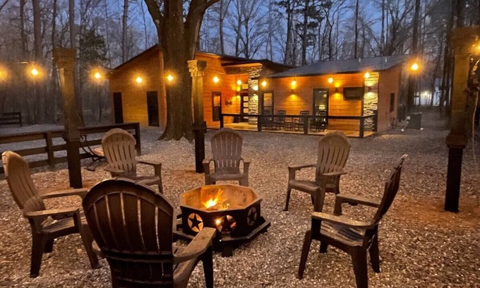 Broken Bow Cabin | Little Peace of Heaven Cabin is ⭐️⭐️⭐️⭐️⭐️