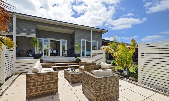 Mangawhai Cottage | Little Pearl of Vista Verano - Mangawhai Home