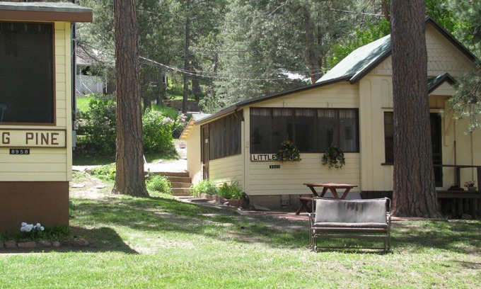 Beulah Cabin | Little Pine Cabin/1 bed, 1 Bath