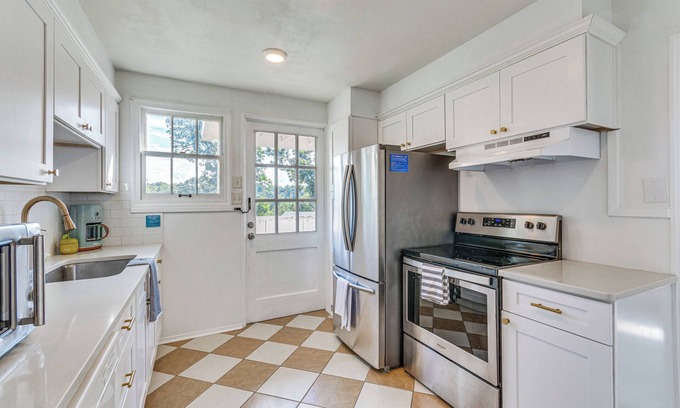 Little Rock House | Little Rock Gem: Patio, 7 Mi to Dtwn