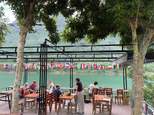 Phong Nha Bed & Breakfast | Little Rock Homestay