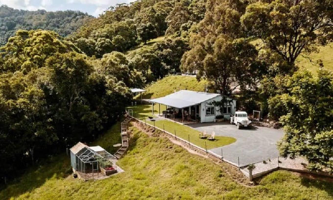 Woodhill House | Little Shed on Woodhill