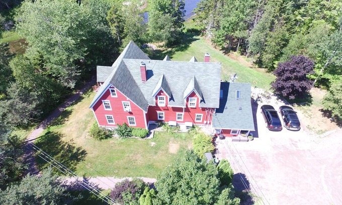 Little Shemogue Hotel | Little Shemogue Inn