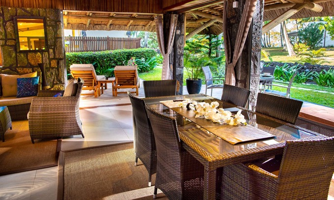 Belle Mare Villa | LITTLE SLEEP - Small villa 50 meters from the beach