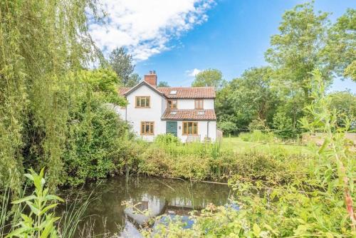 Finningham House | Little Swattesfield, Eye