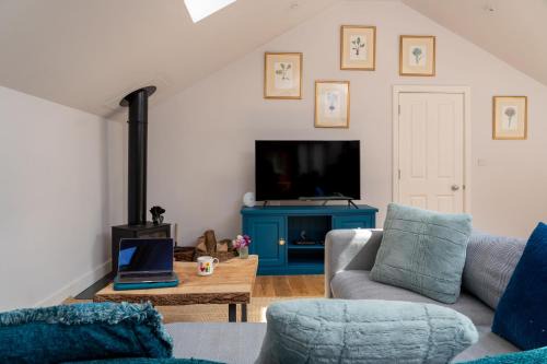 Alderbury Apartment | Little Willow Bank - 1 bed luxury apartment between Salisbury and The New Forest