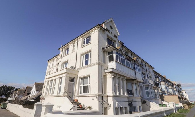 Littlestone-on-Sea Apartment | Littlestone Beach Apartment