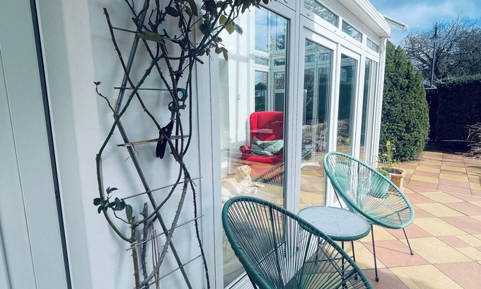Munchen District House | Live in Munich south, minutes from Lake Starnberg.