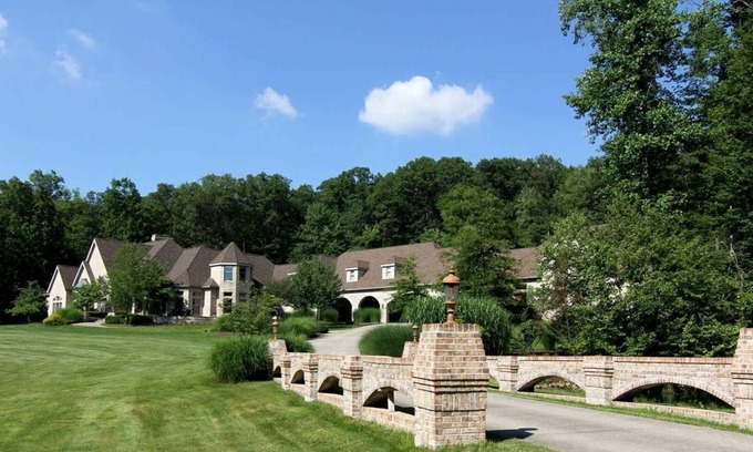 Farmington House | Live Like Royalty in Auvignon - A private Luxury Estate Nestled in the Woods