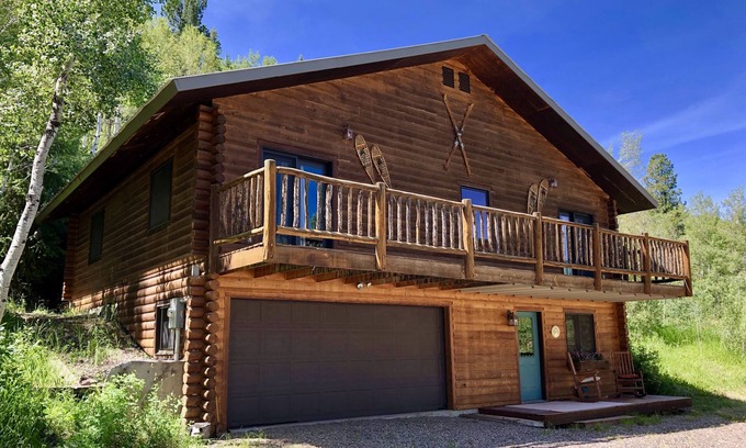 Meeker House | Live Your Outdoor Dreams Without "Roughing It"