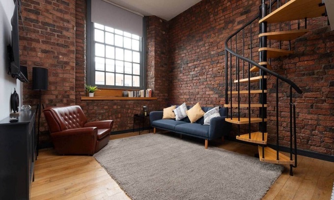Liverpool City Centre Apartment | Liverpool Warehouse Flat | Sleeps 5 & Free Parking