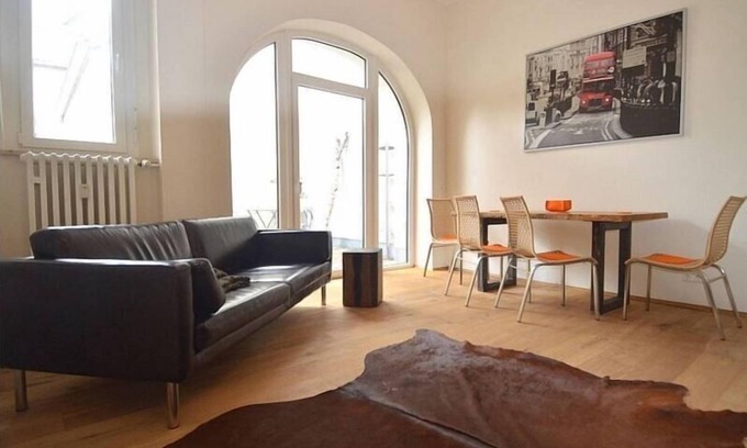 Wuerzburg Apartment | Living at Kulturspeicher/Congress Centrum with parking lot