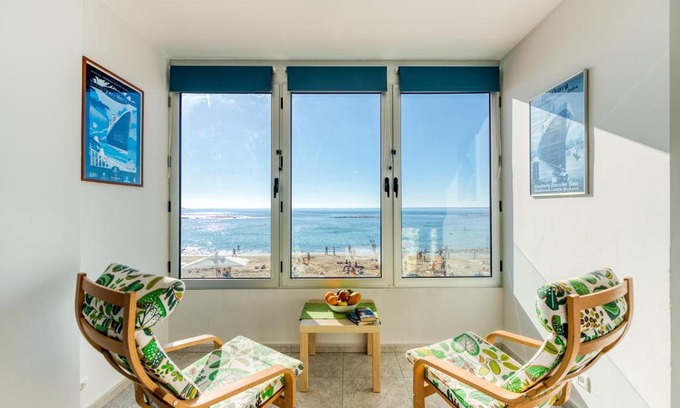 Las Palmas de Gran Canaria Apartment | Living Las Canteras Homes - VIEW POINT